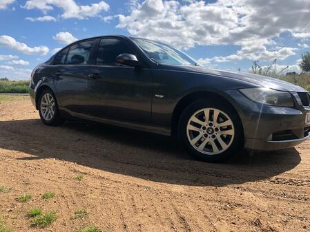 BMW 3 SERIES 2.0 320d SE Saloon