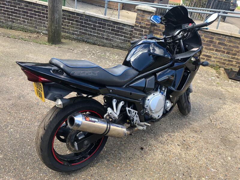 SUZUKI GSX650