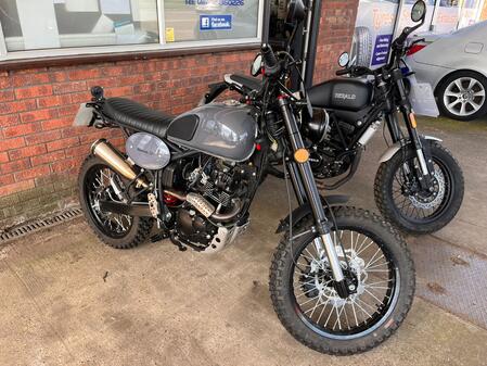 HERALD MOTOR CO MAVERICK 125cc