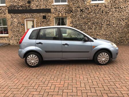 FORD FIESTA 1.3 Style Climate