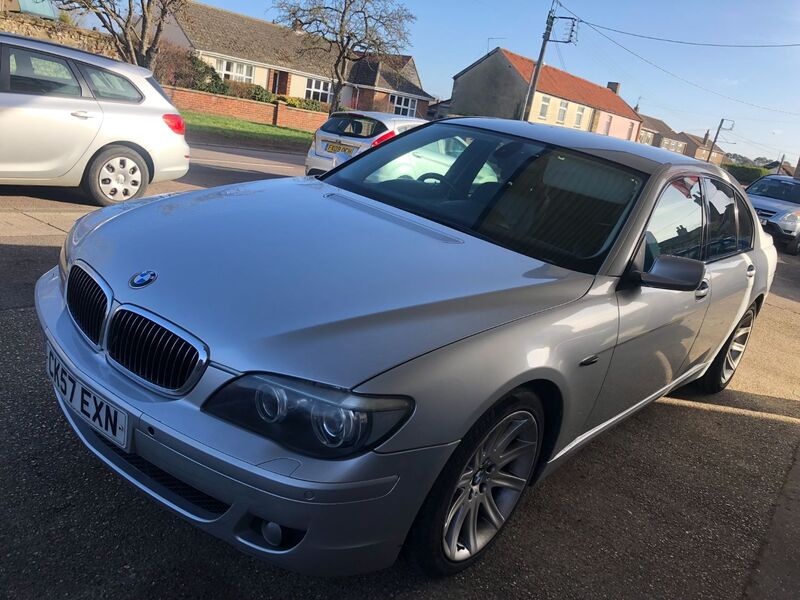 BMW 7 SERIES