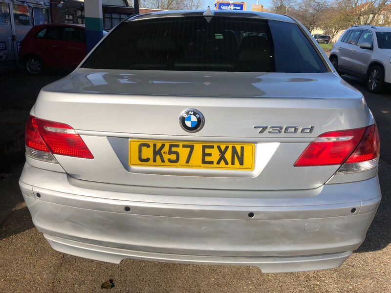 BMW 7 SERIES