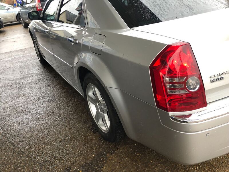 CHRYSLER 300C