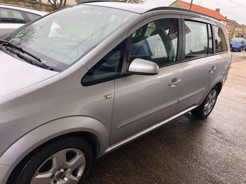 VAUXHALL ZAFIRA