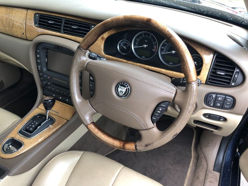 JAGUAR S-TYPE