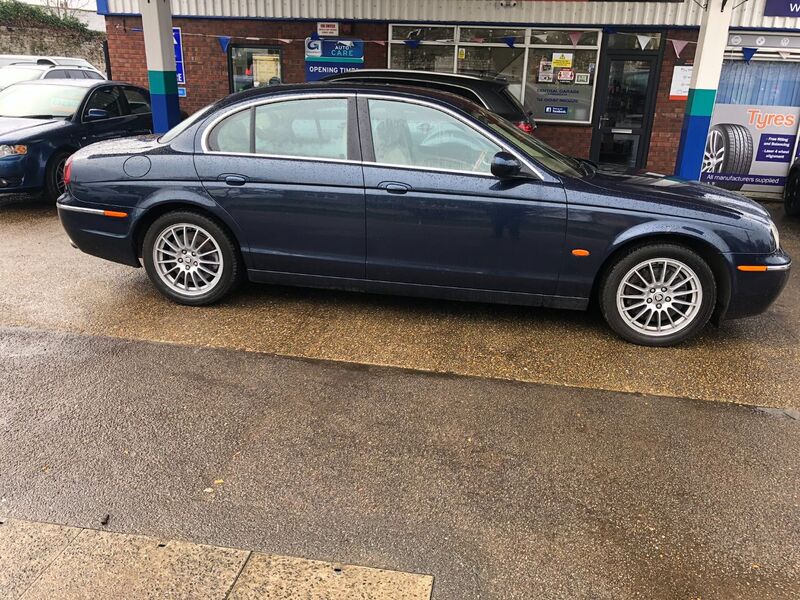 JAGUAR S-TYPE