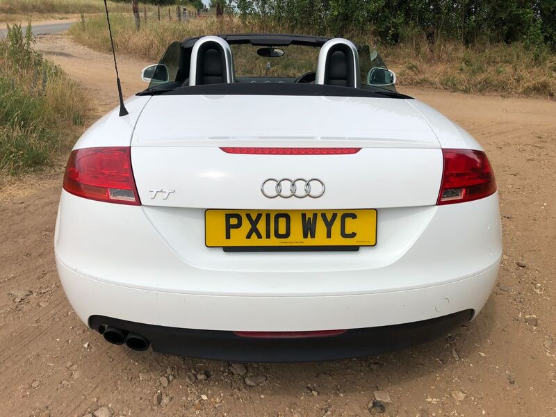 AUDI TT