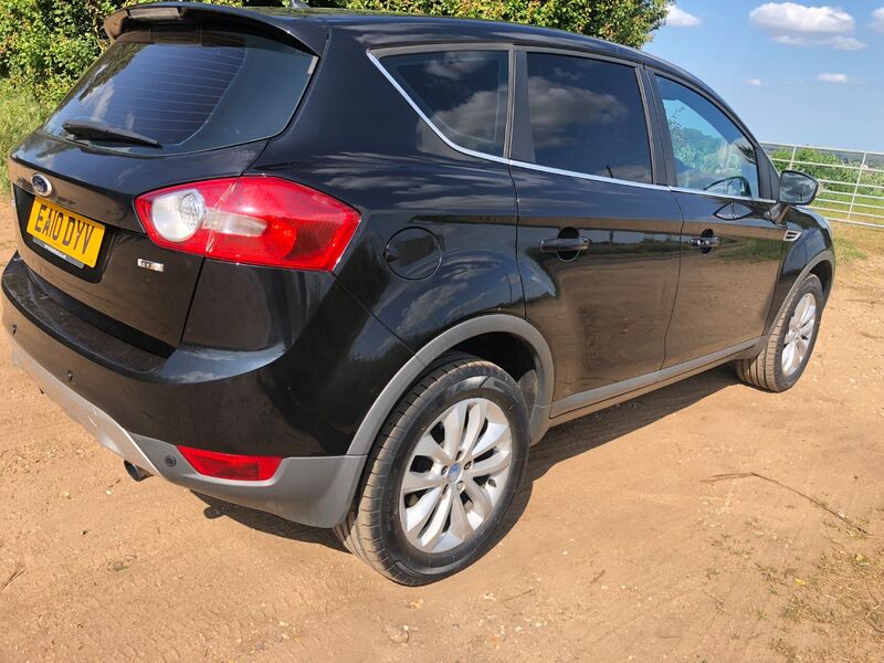 FORD KUGA